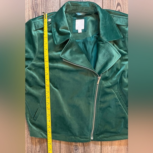 Women's LC Lauren Conrad Velvet Moto Jacket size large - Picture 8 of 8